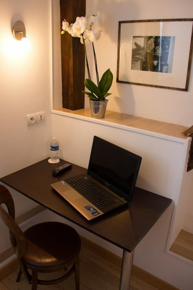 Фото Ashley Hôtel Le Mans Centre Gare