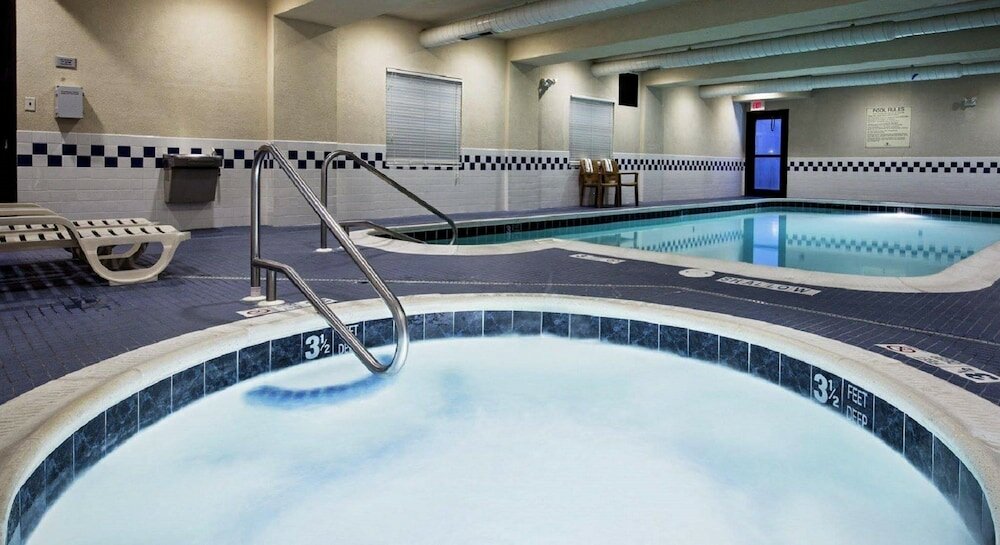 Фото Hampton Inn Batavia