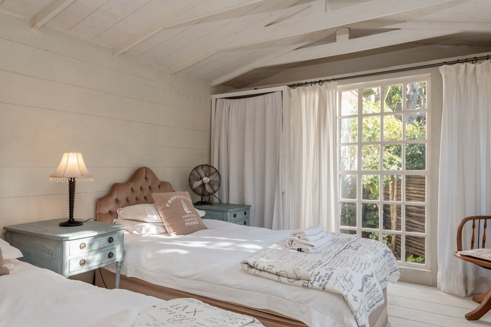 Фото Petite Provence B&b