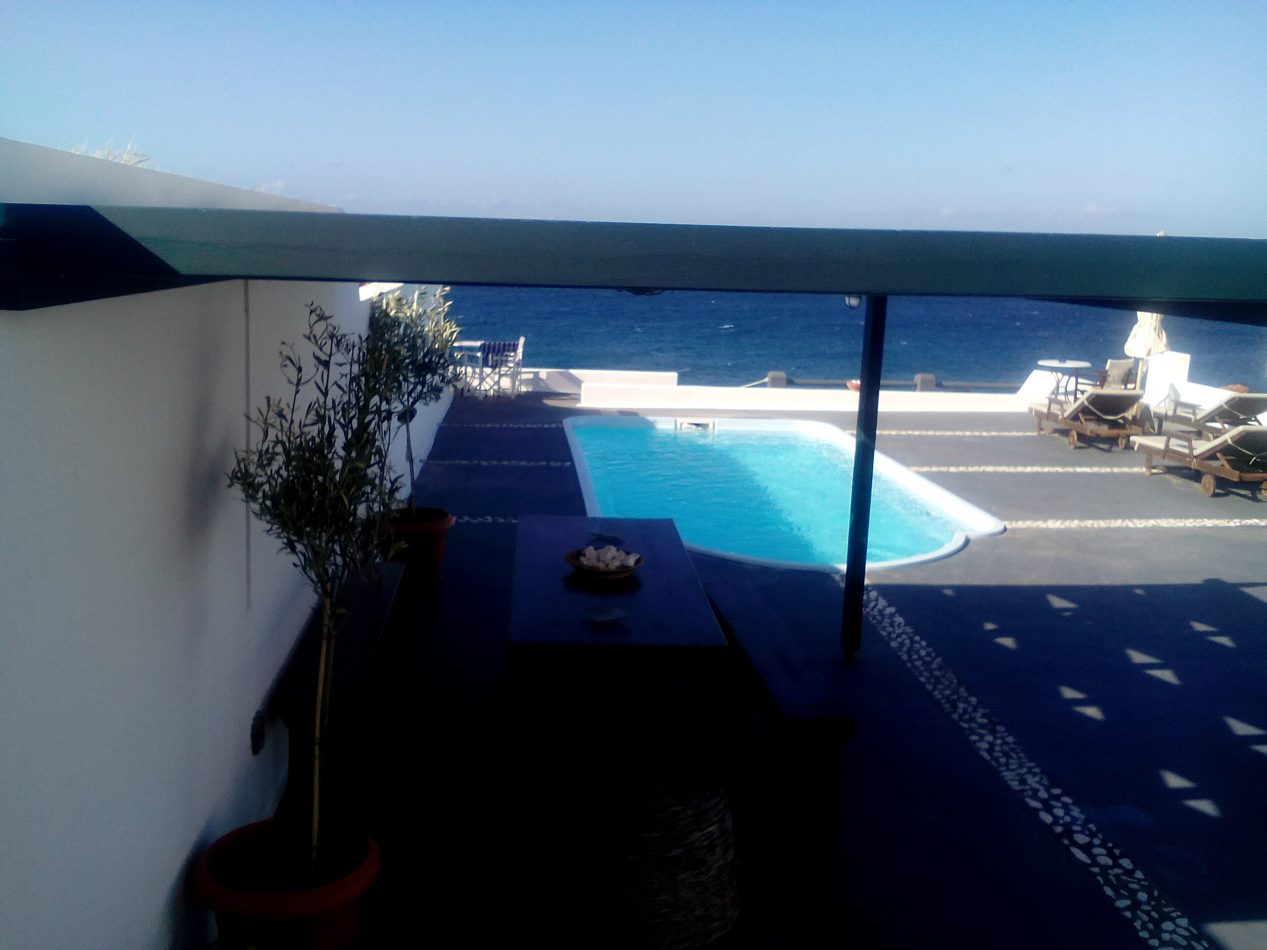 Фото Vrachia Studios & Apartments