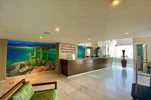 Гостиница Seven Crown La Paz Malecon