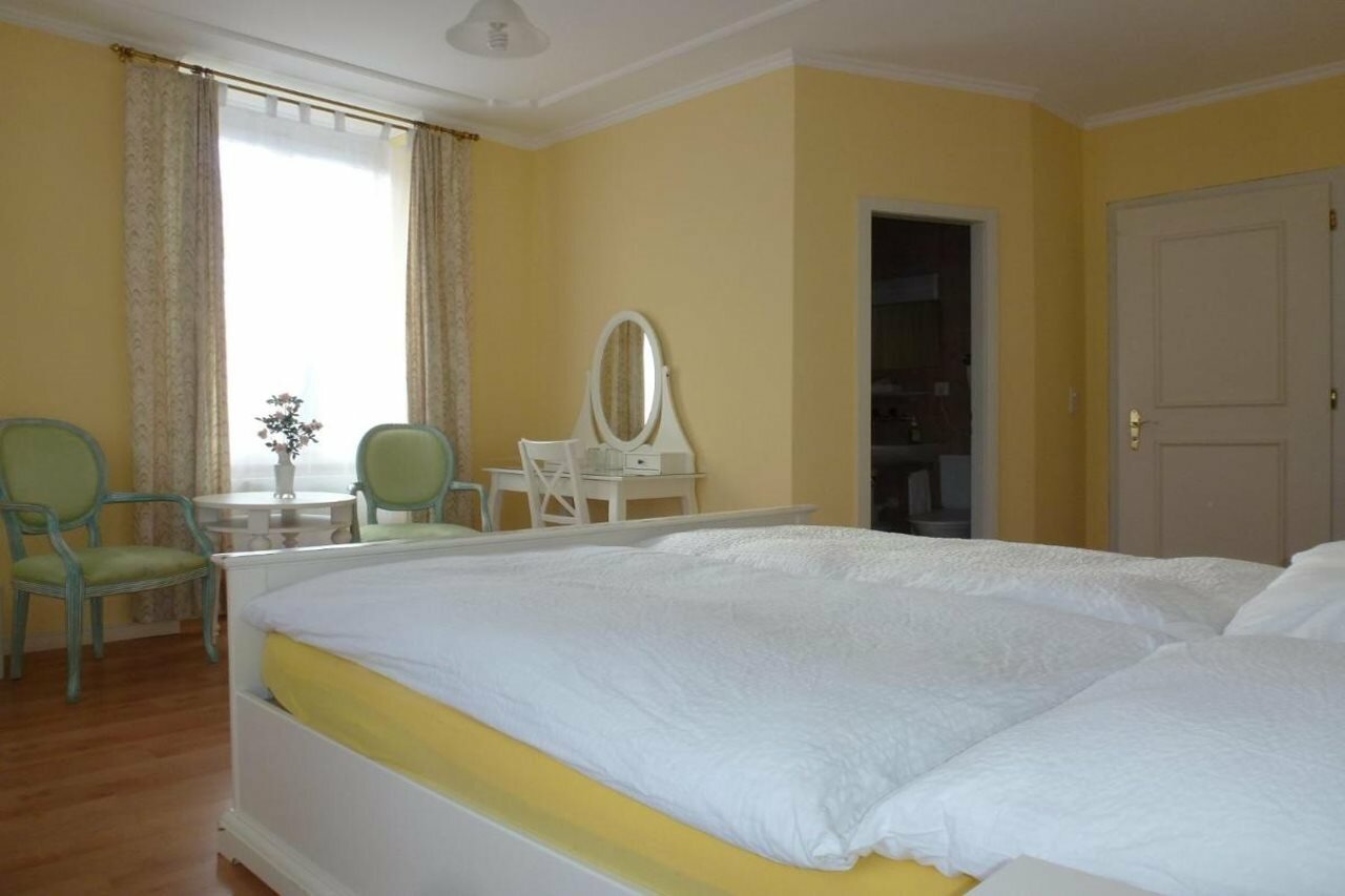 Фото Central Continental Hotel