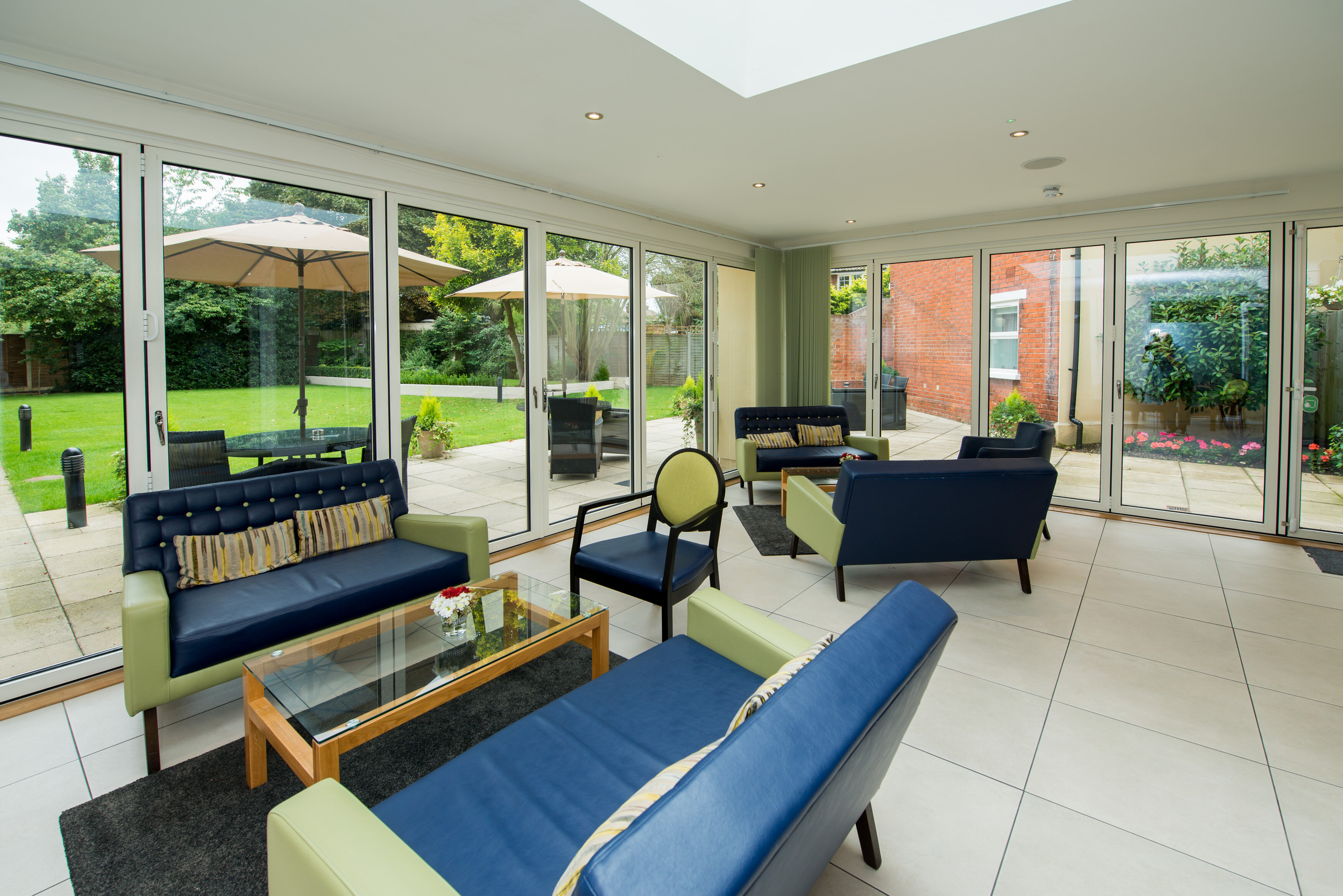 Фото Stanwell Hotel by Mercure