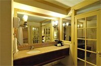 Фото Best Western Plus Palm Court Hotel