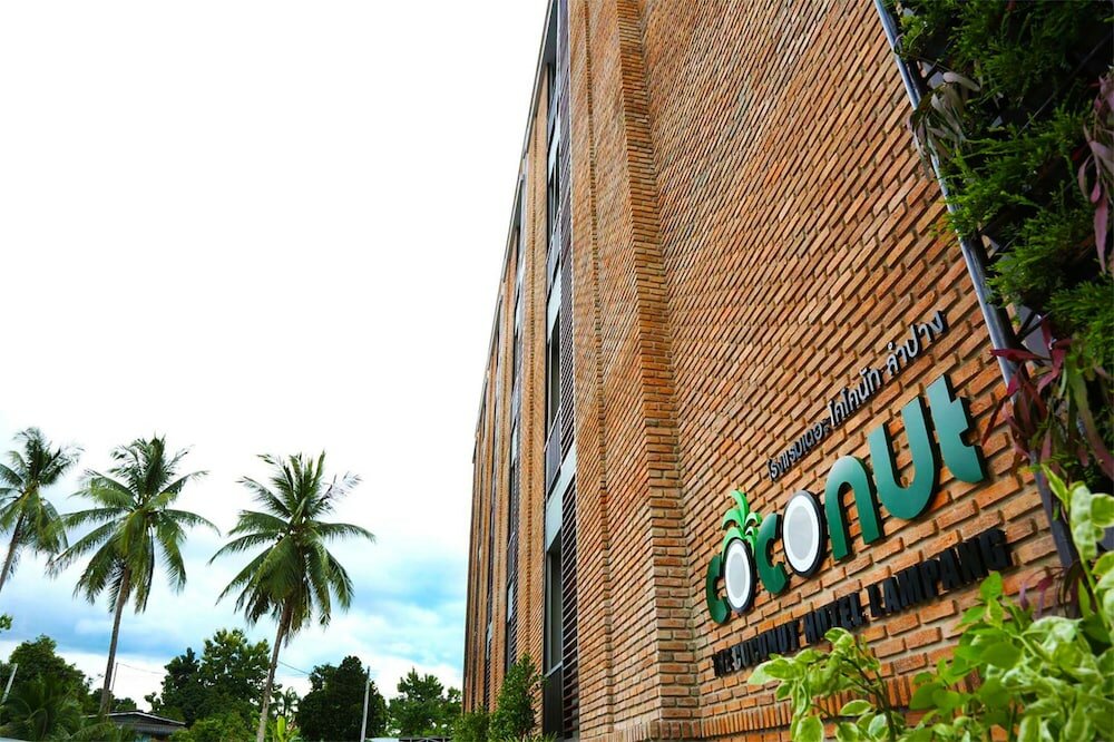 Фото The Coconut Hotel