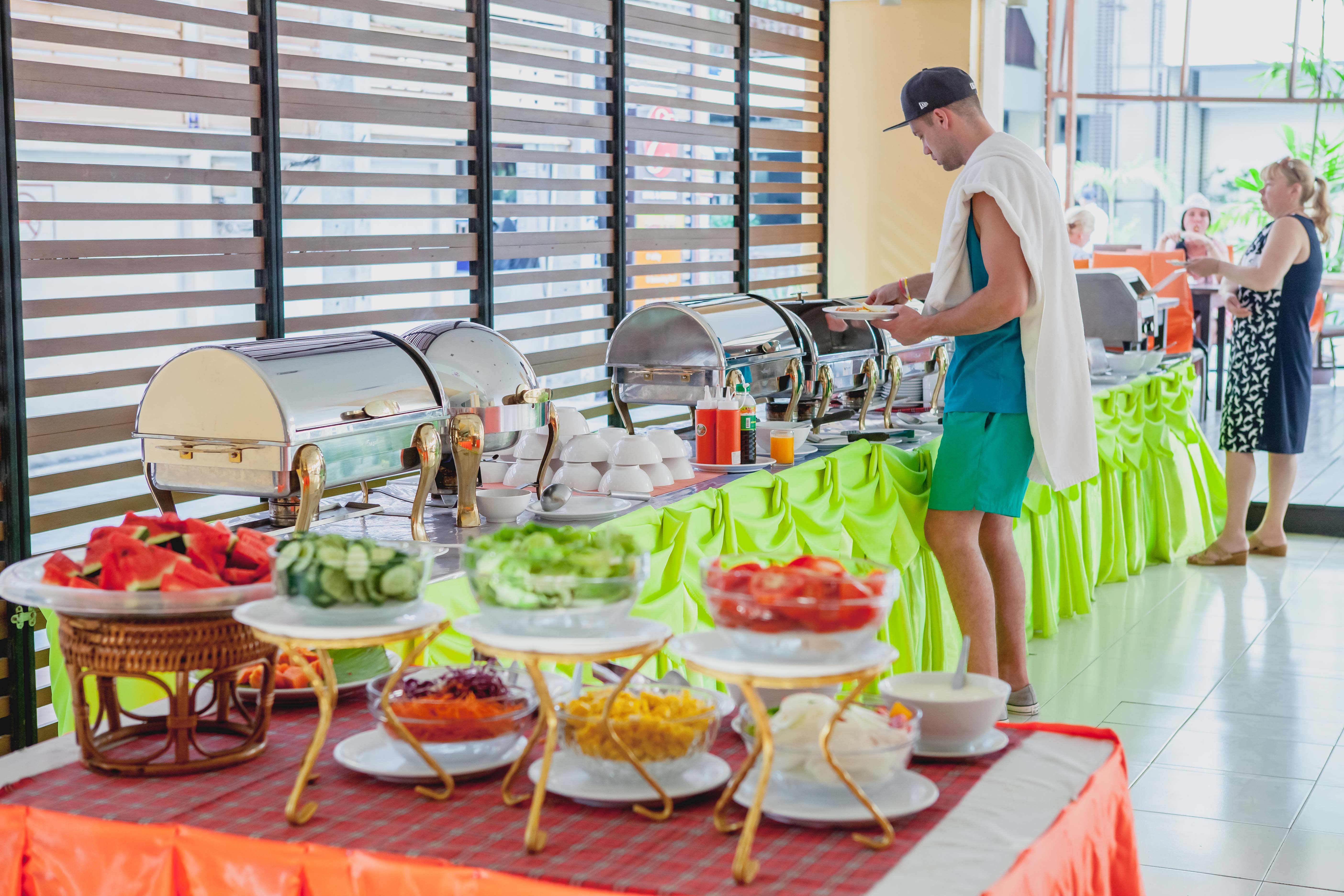 Фото Eastiny Plaza hotel