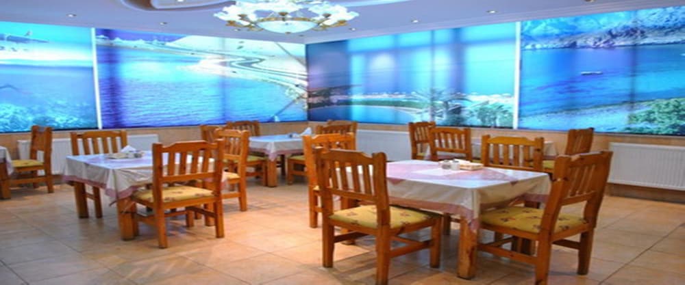 Фото Al Saleh Hotel