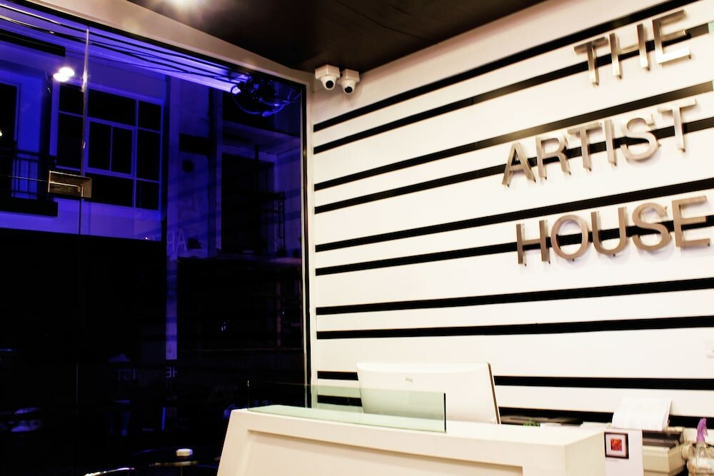 Фото The Artist House