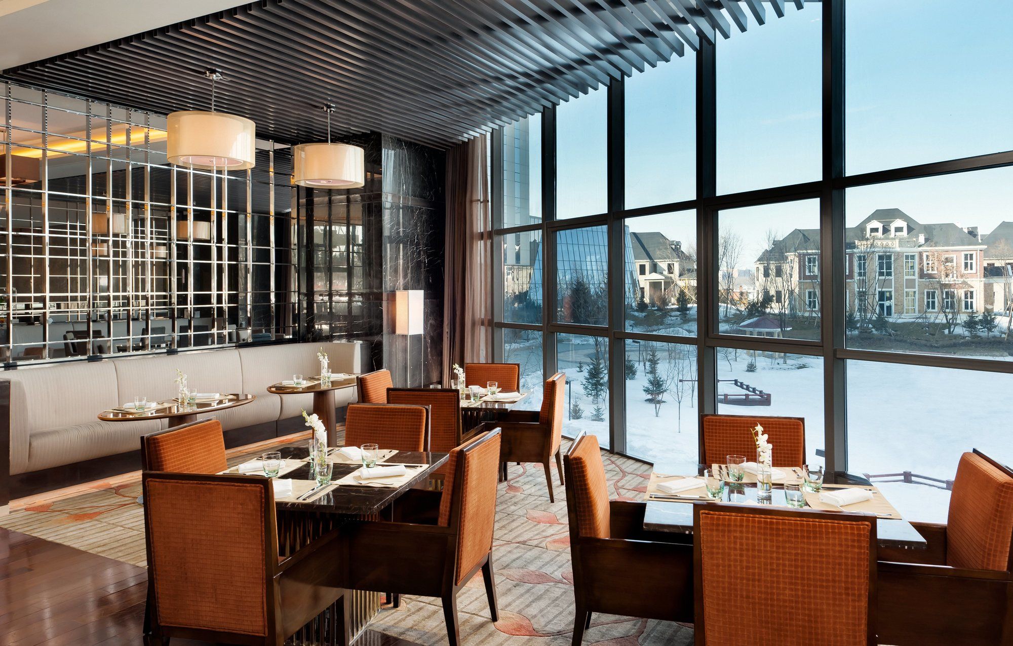 Фото Sheraton Changchun Jingyuetan Hotel