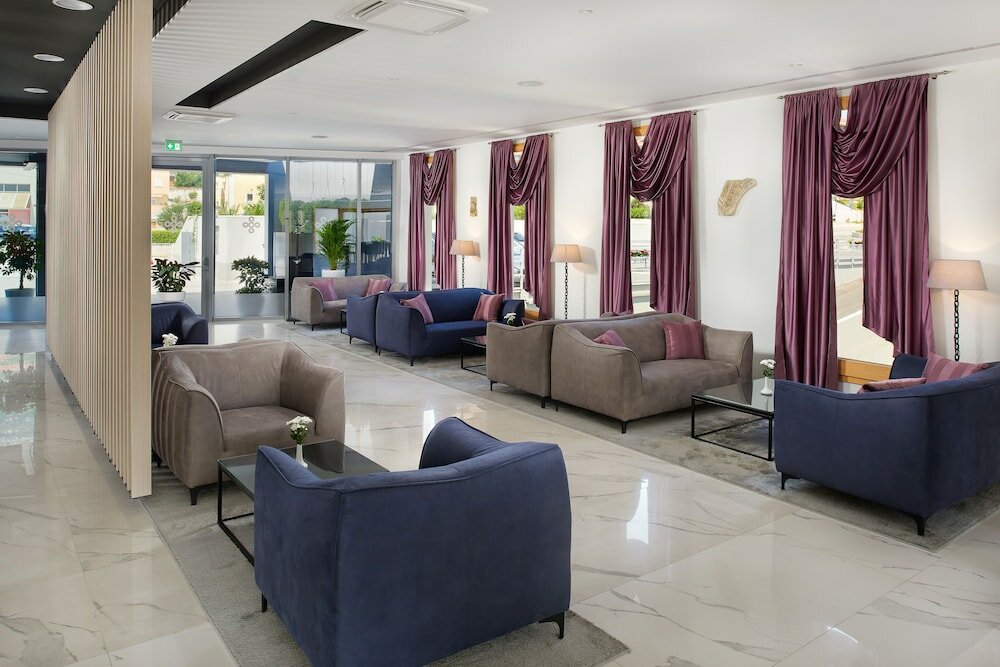 Фото Hotel Salona Palace