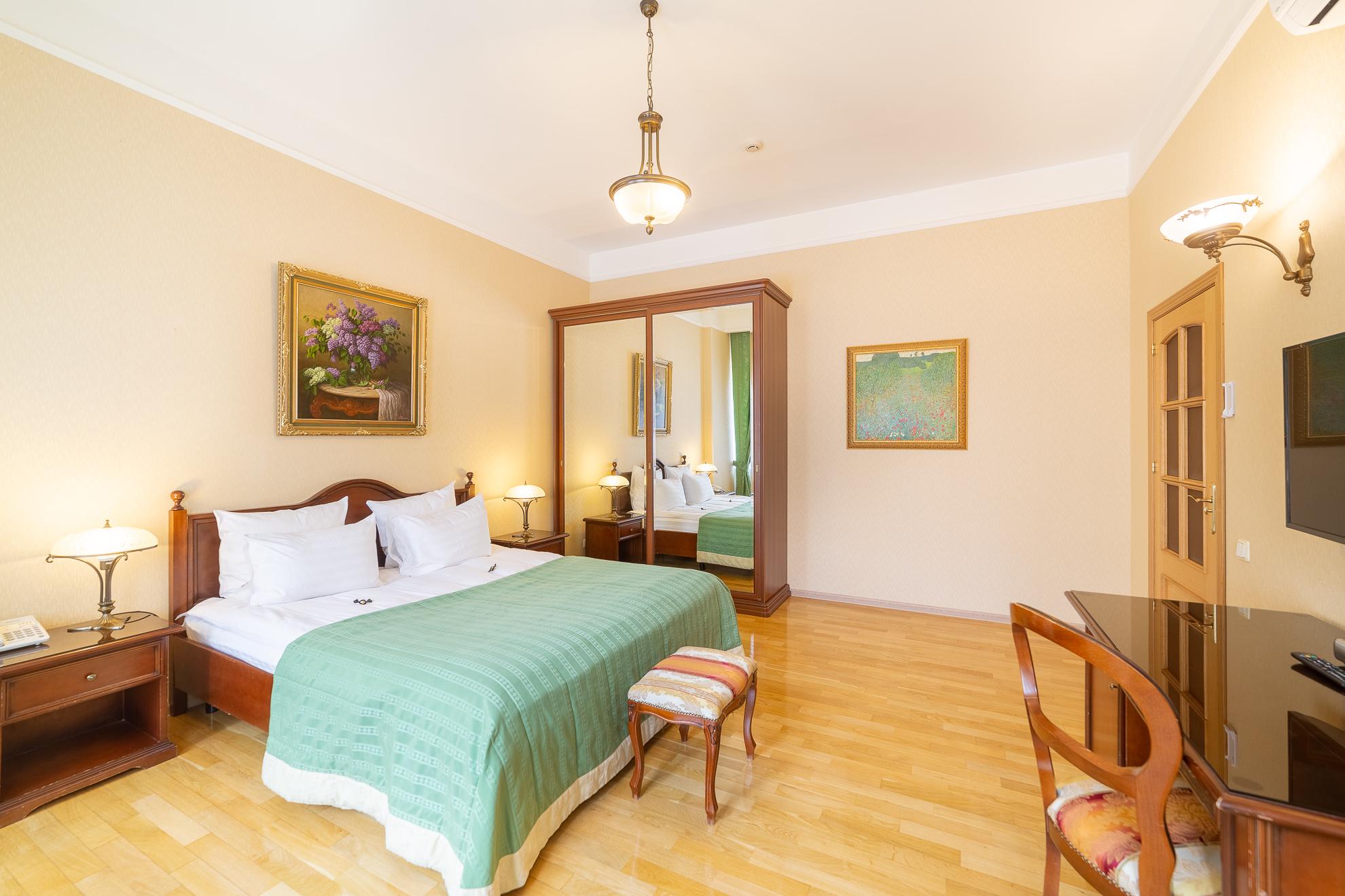 Фото Бутик-Отель Аристократ