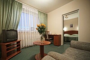 Salyut (Aleksin, ulitsa Bolotova, 18), hotel