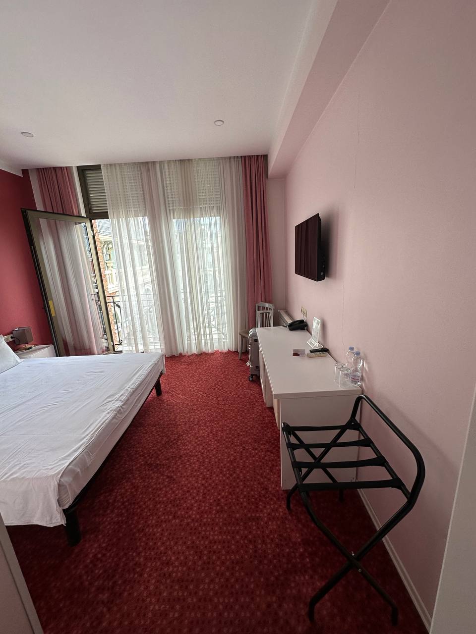 Фото Piazza Four Colours