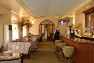 Sakhalin Sapporo (Yuzhno-Sakhalinsk, Lenina Street, 181), hotel