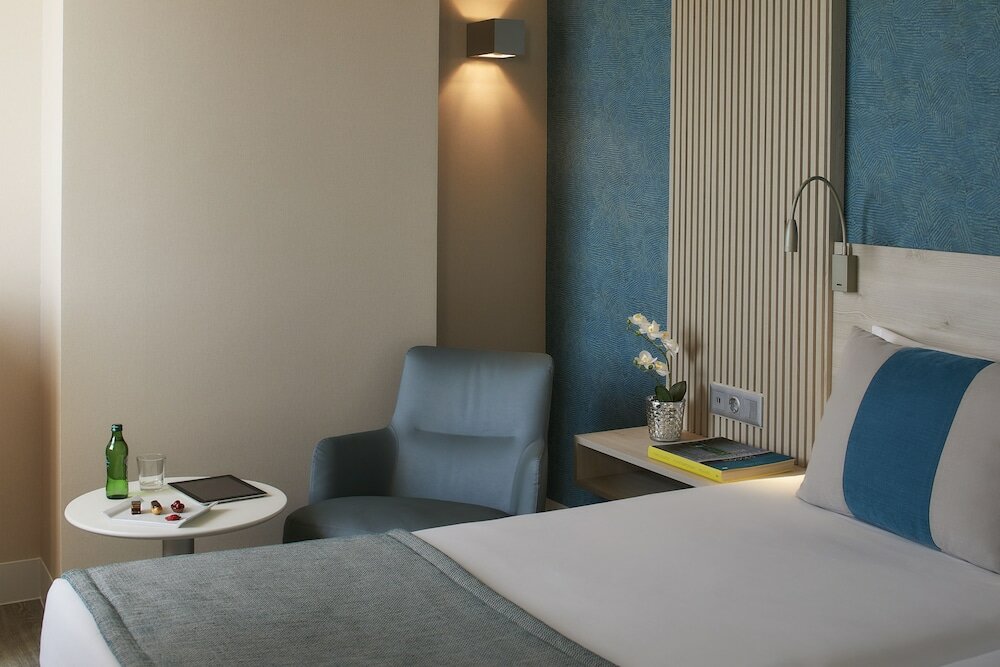 Фото Occidental Faro