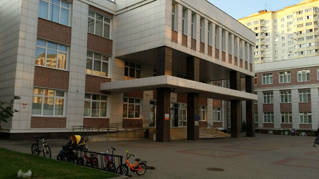 Waste sorting Eko Punkt, Lubercy, photo