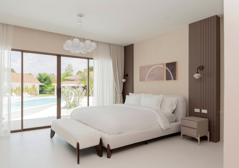 Фото Emmarin Villa Pattaya