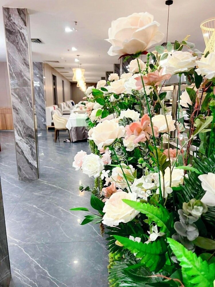 Фото Wah Fu Hotel