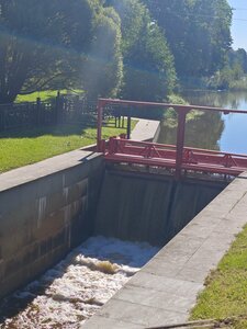 De Volan Dam (St. Petersburg, Sestroretsk, reka Malaya Sestra), landmark, attraction