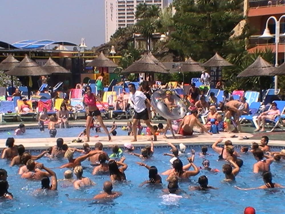 Фото Waterfront Hotel Sunset Beach Apartment