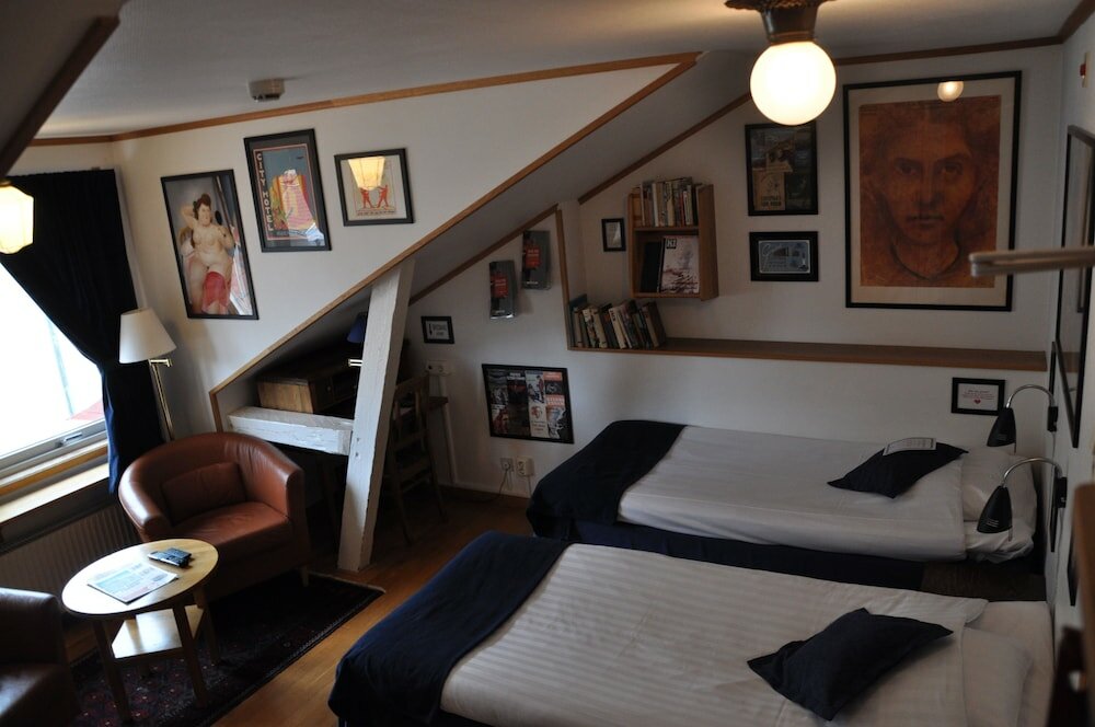 Фото Hotell Gästis