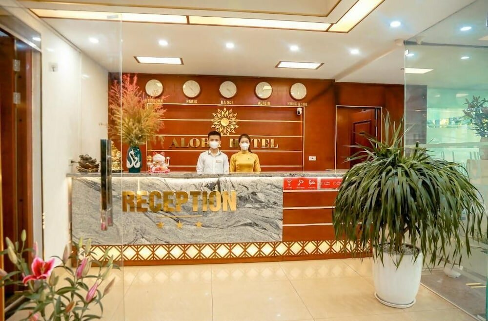 Фото Aloha Hotel Tay Ho -by Bay Luxury