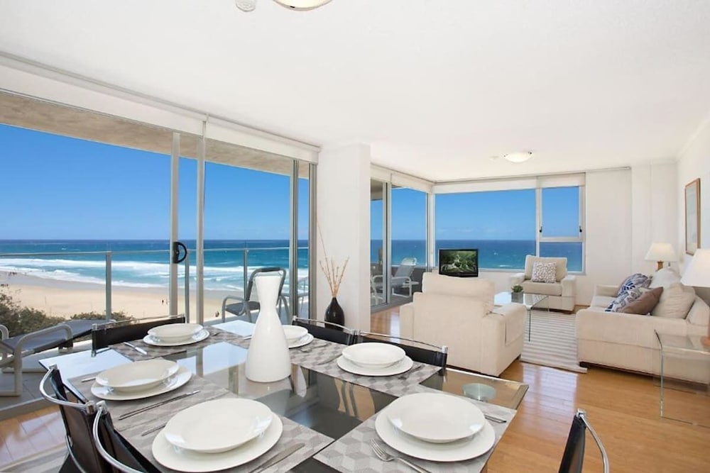 Фото One The Esplanade