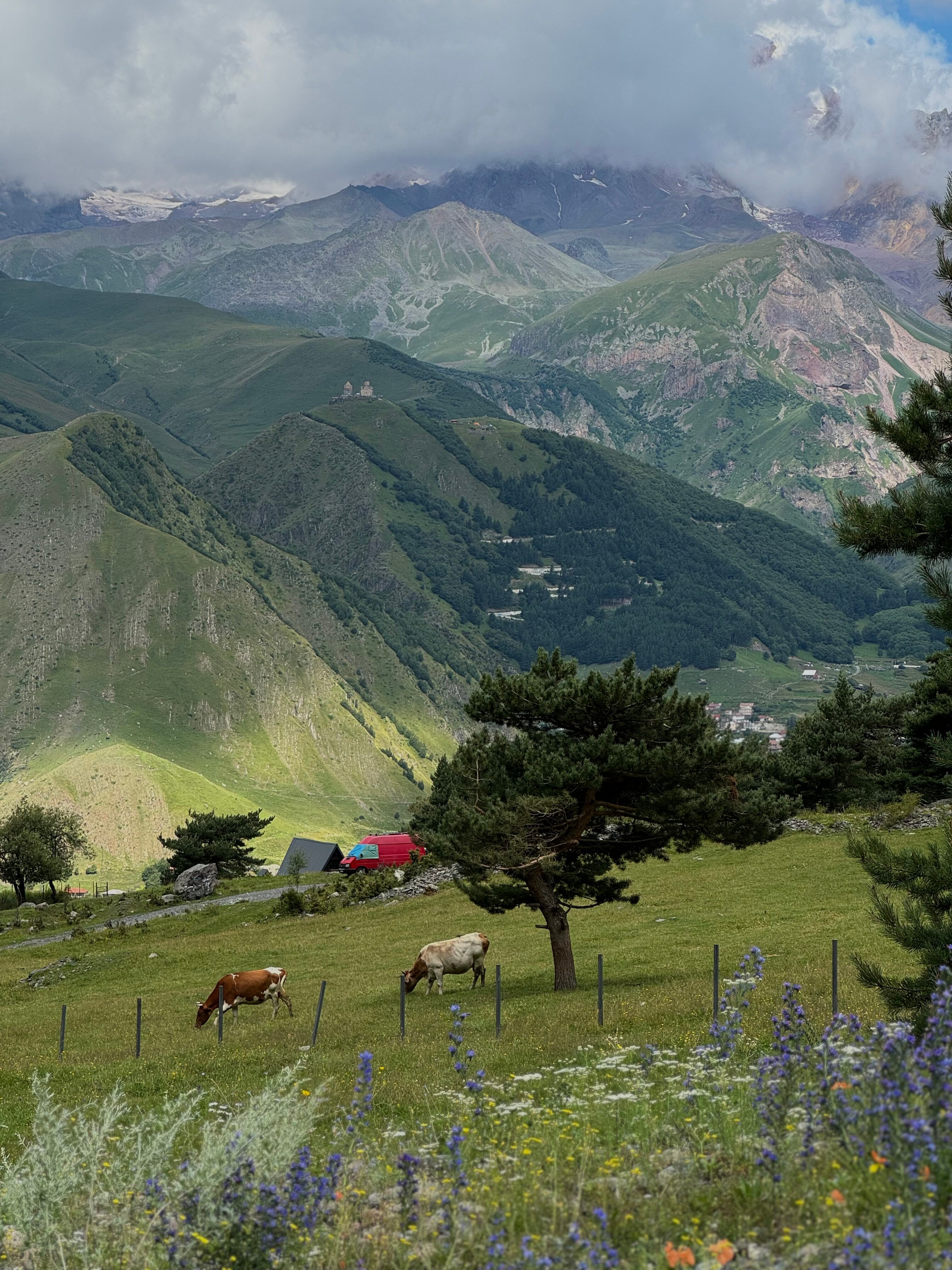 Фото Rooms Hotel Kazbegi