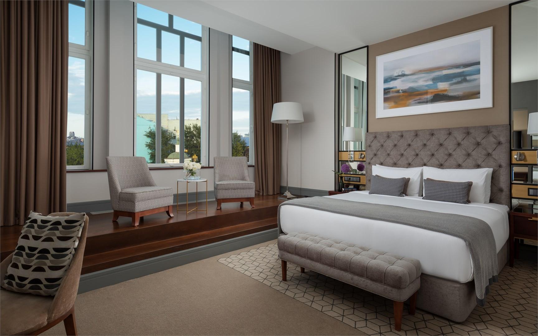 Фото Chekhoff Hotel Moscow Curio Collection by Hilton