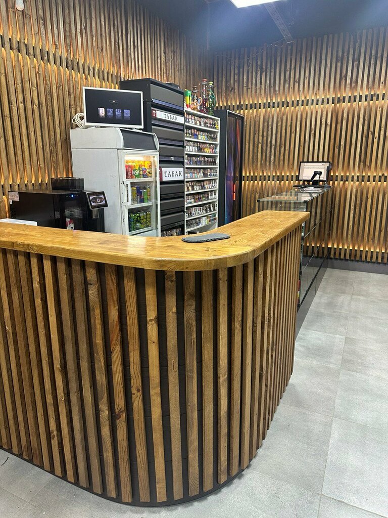 Coffee to go Coffee & smoke, Lubercy, photo