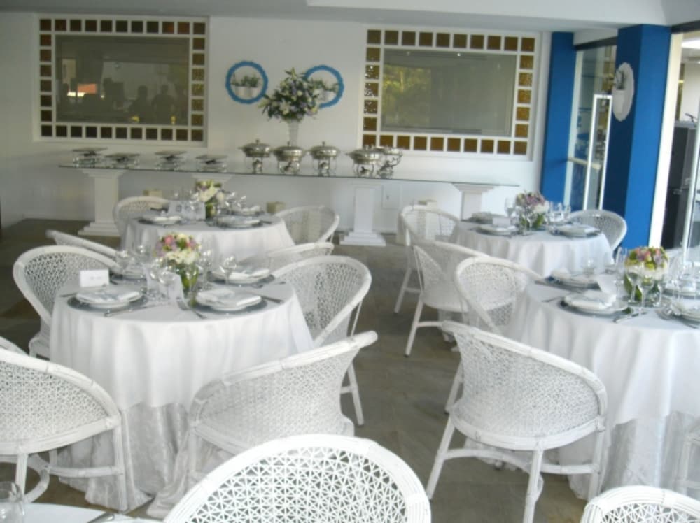 Фото Hotel Praia Brava