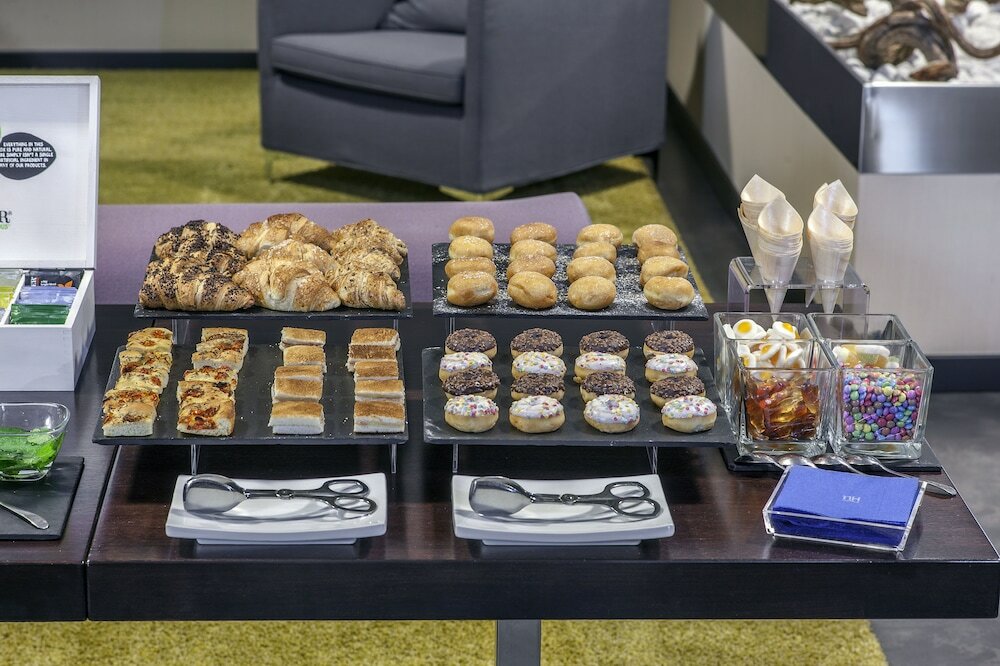 Фото Ac Hotel by Marriott Milan Sesto