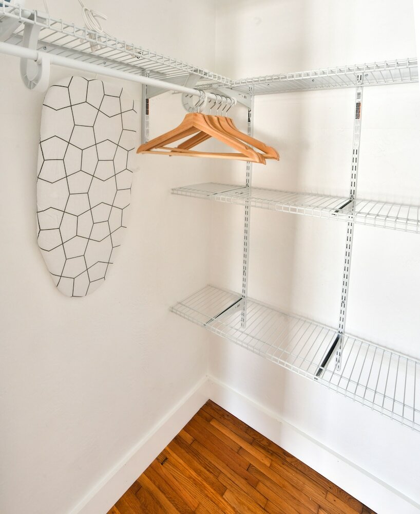 Фото Broadway Suites Downtown by RocketSTAY