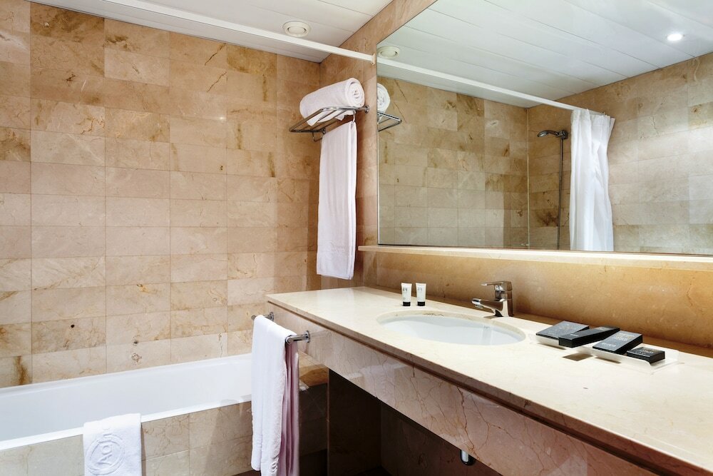 Фото Hotel Viladomat