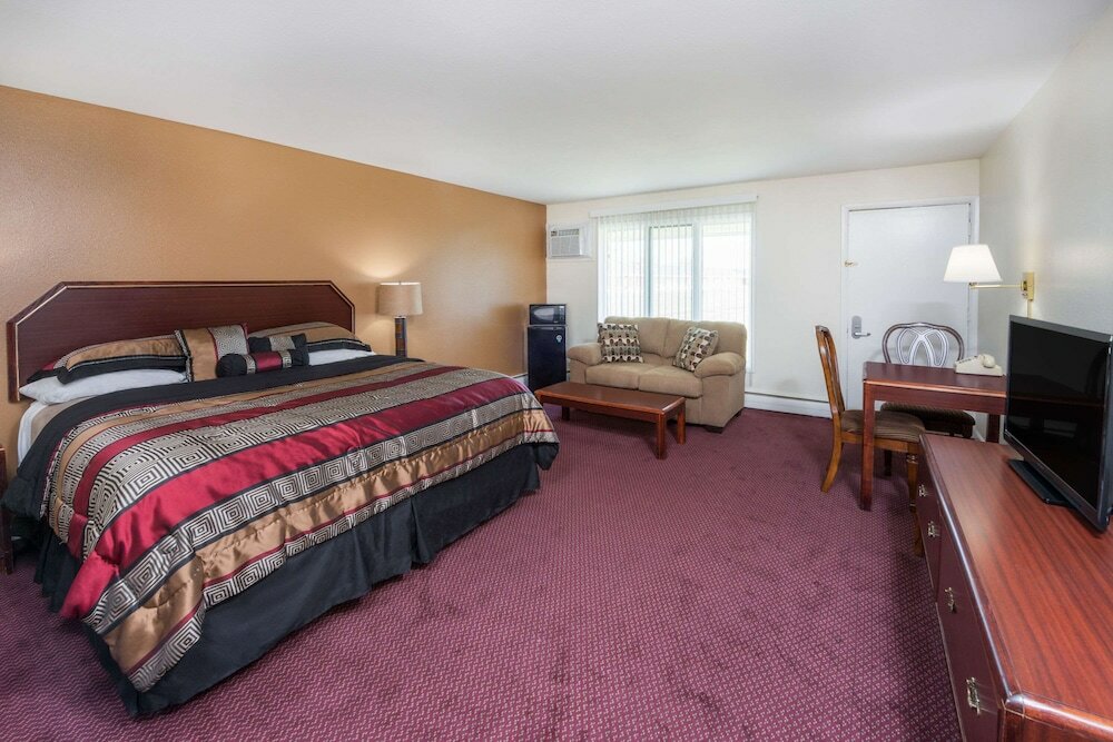 Фото Knights Inn Kirksville