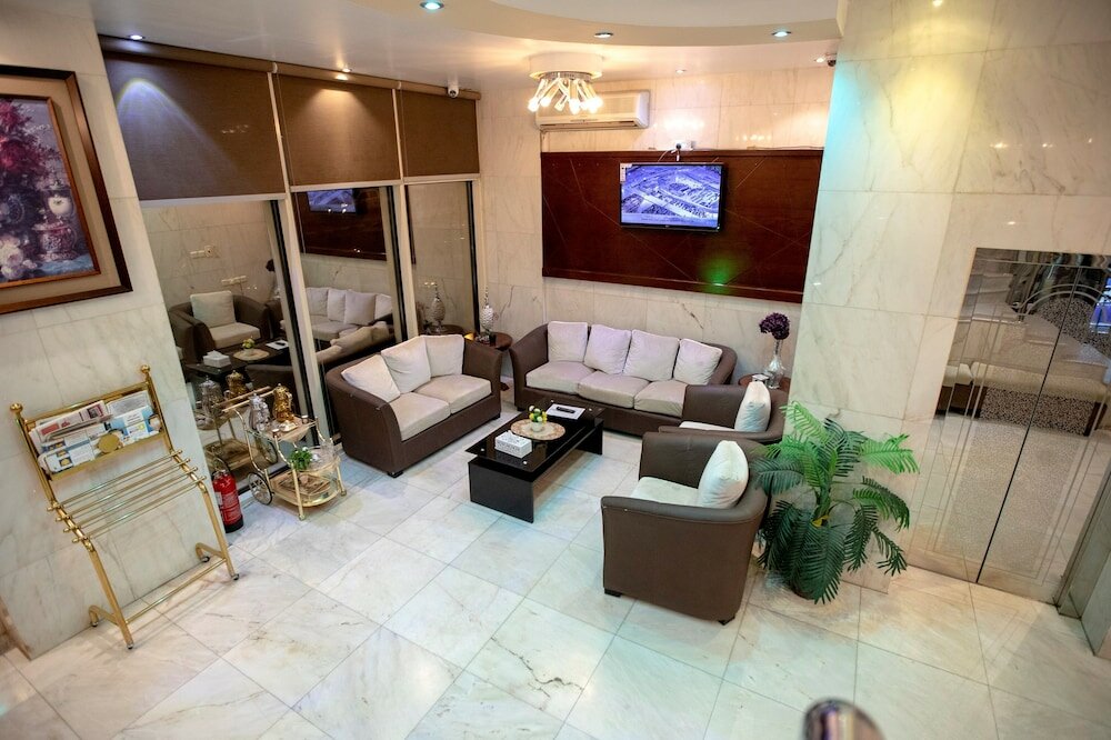 Фото Al Raha Hotel Suites