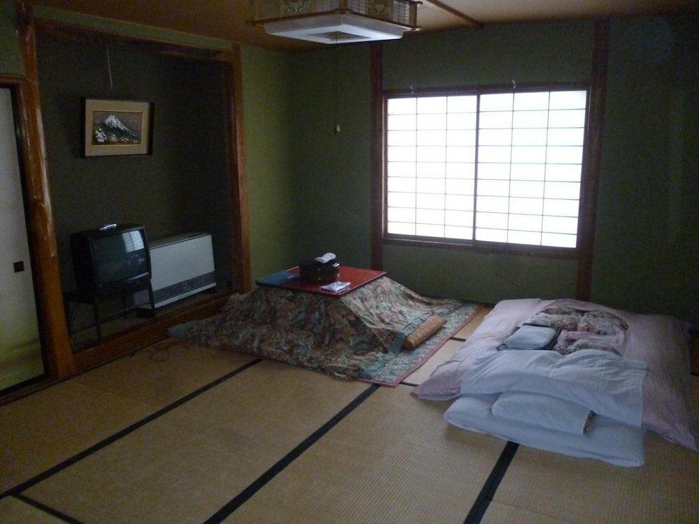 Фото Uotoshi Ryokan