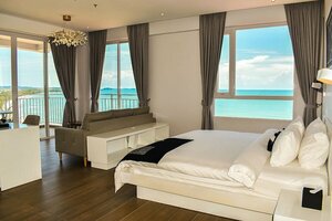 Гостиница La Vogue Boutique Hotel & Casino