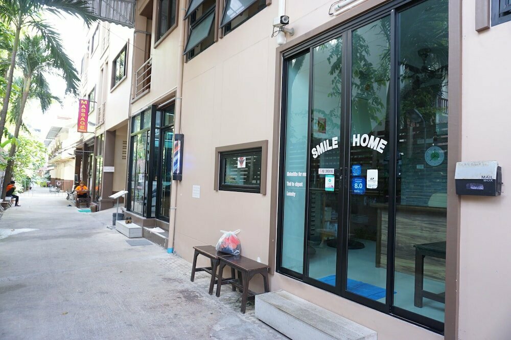 Hotel Smile Home, Phuket Province, photo