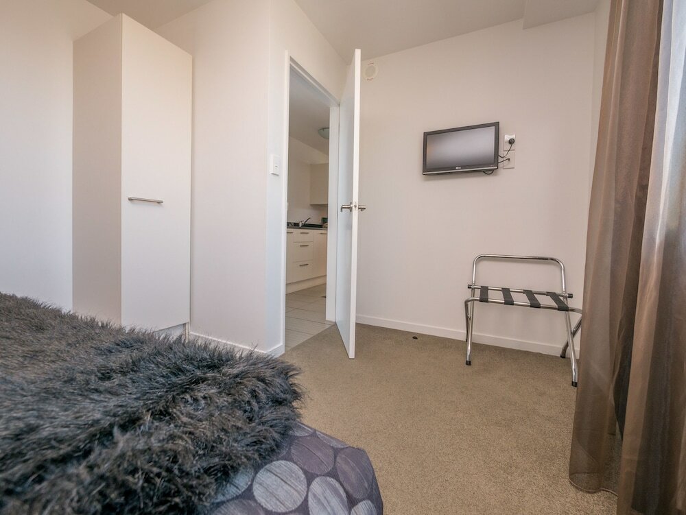 Фото Bellano Motel Suites