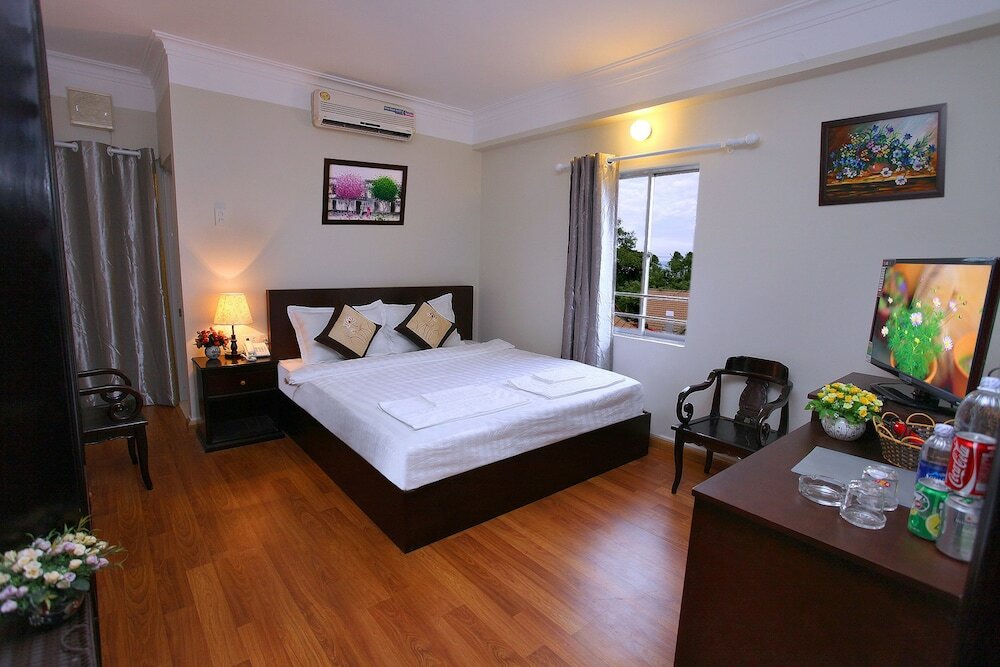 Фото Pho Bien Hotel