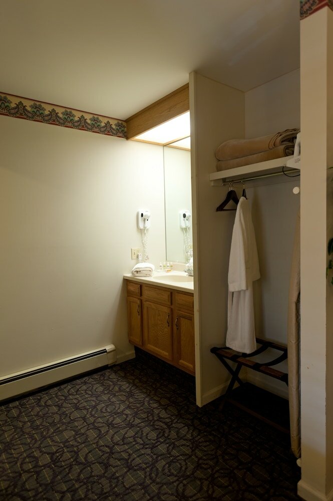 Фото The Biggest Loser Resort Niagara