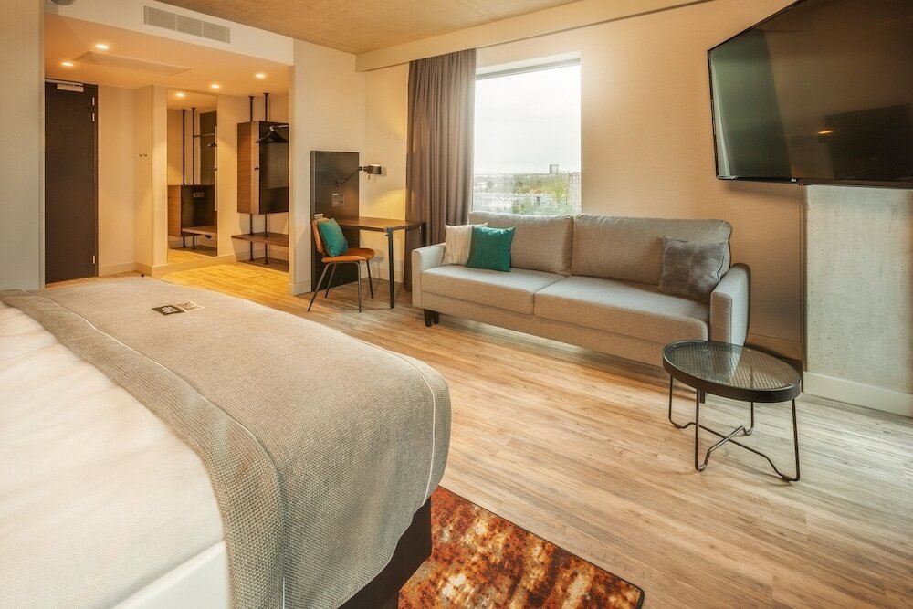 Фото The niu Fender