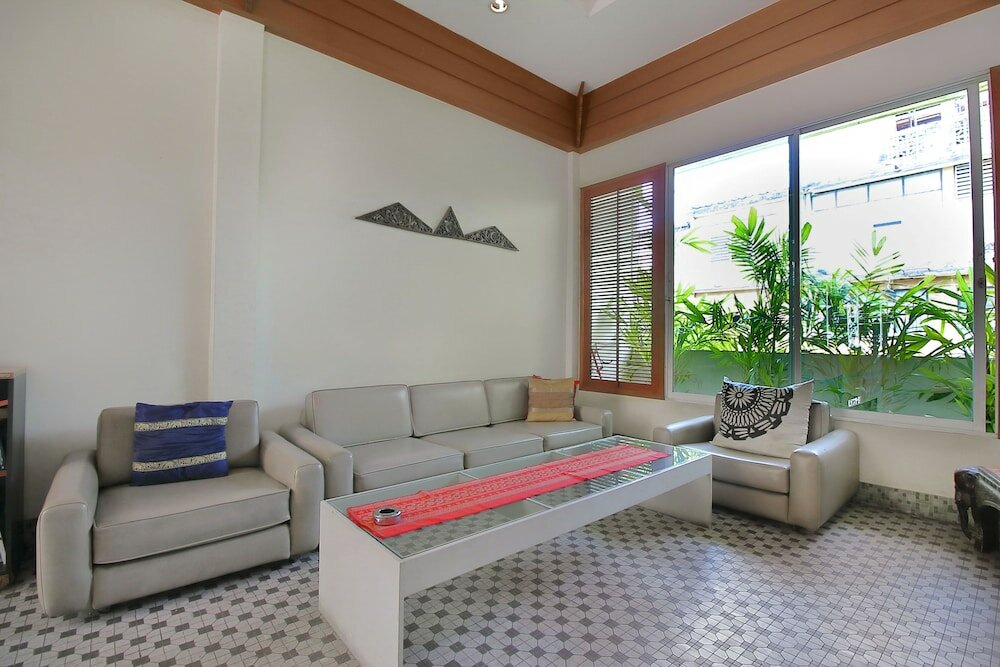 Фото Rajata Hotel