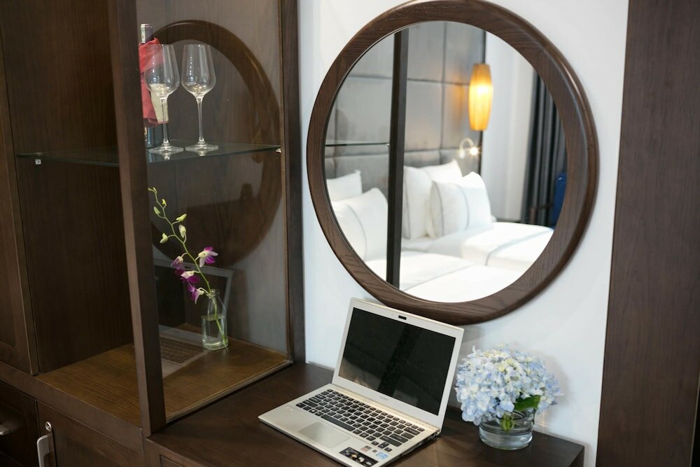 Фото Hanoi Bonsella Hotel