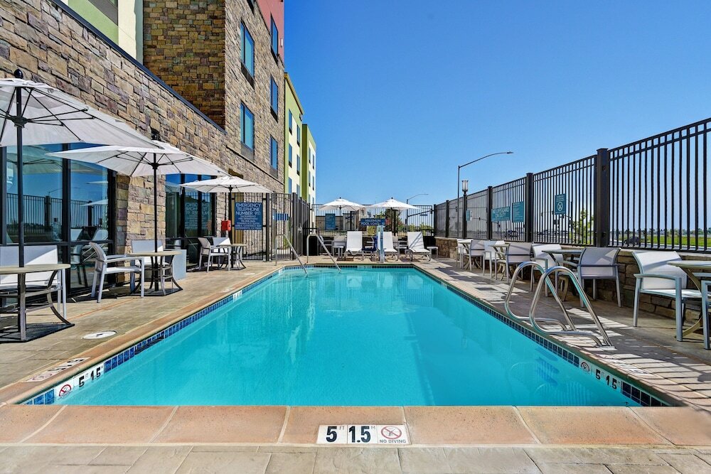 Фото TownePlace Suites by Marriott Sacramento Airport Natomas