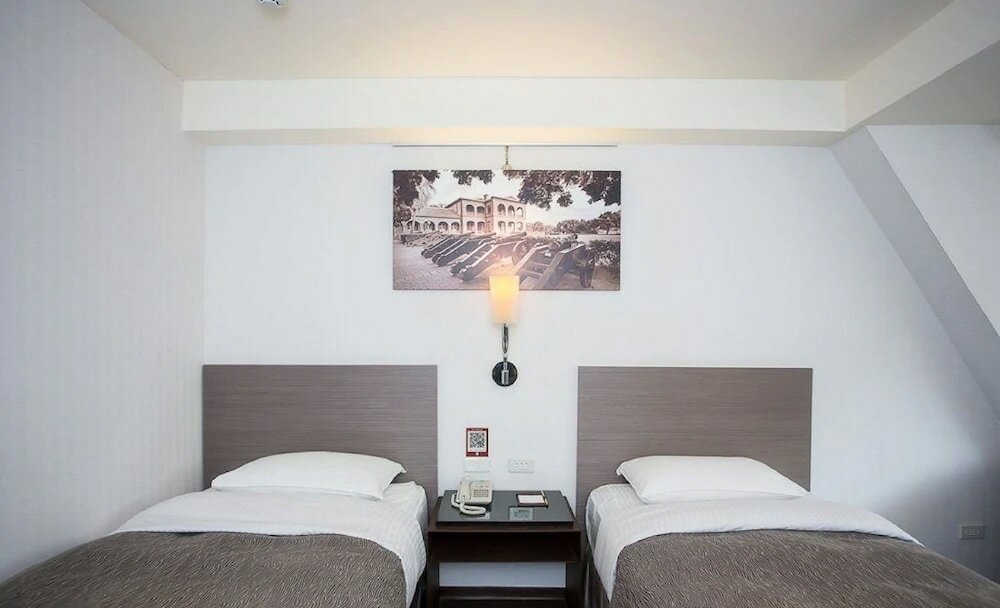 Фото E-House Hotel