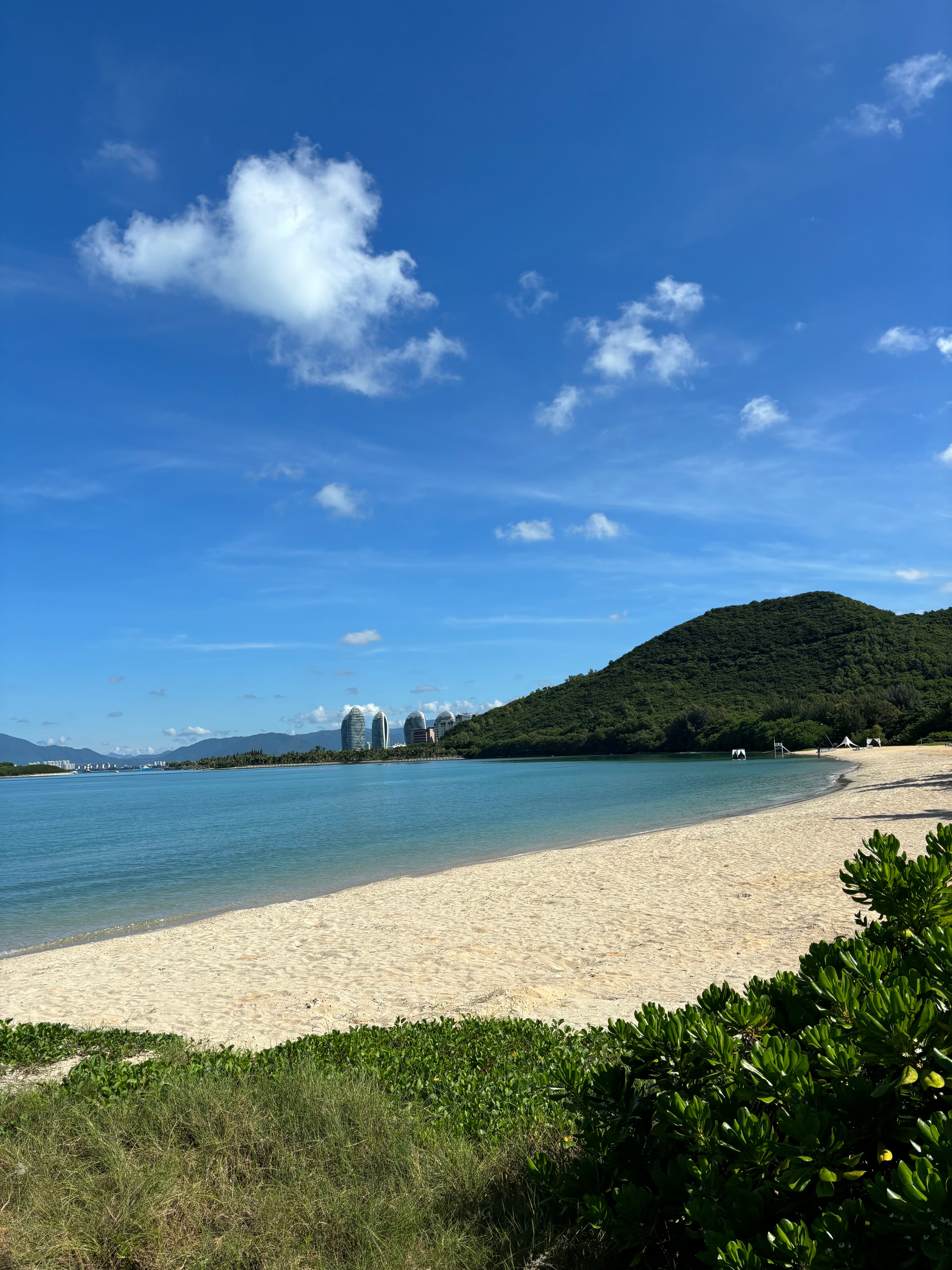 Фото Luhuitou Sanya Resort