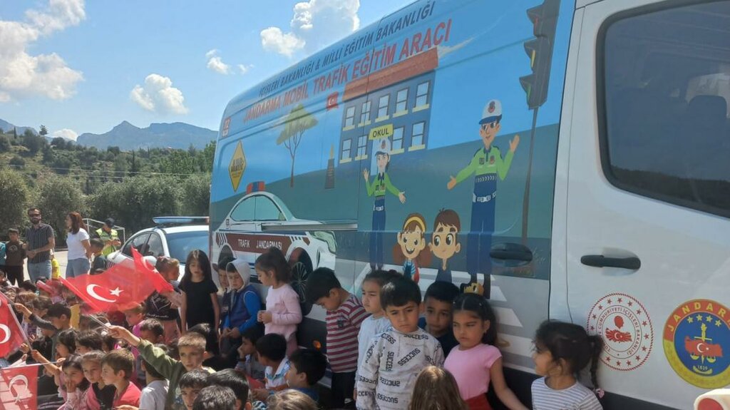 School Gebiz Imam Hatip Middle School, Serik, photo