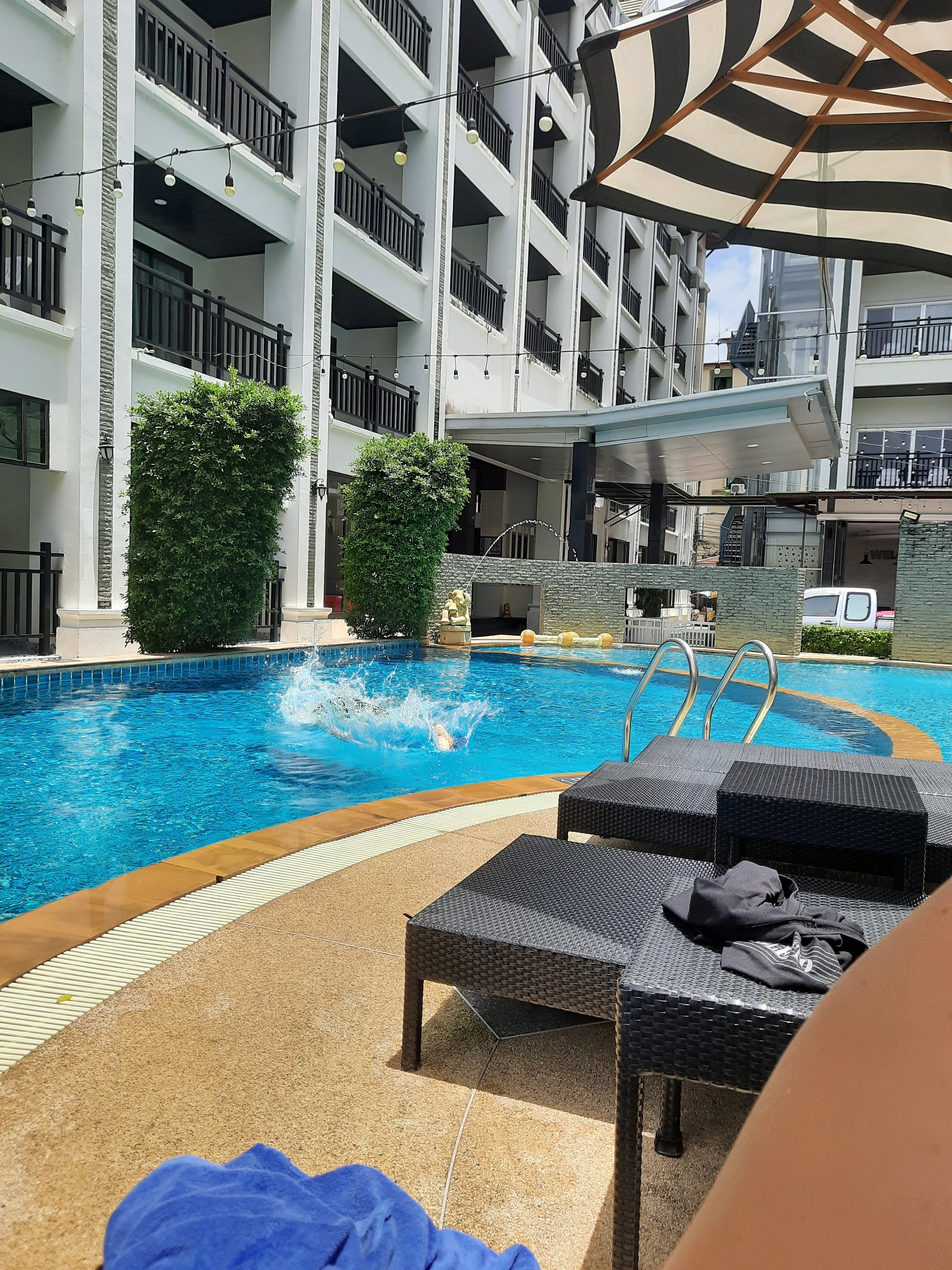 Фото Patong Resort